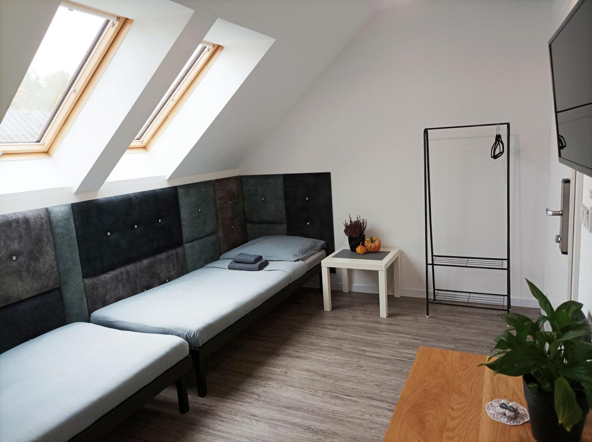 Pokoje Pod Palacem Koszecin Ruang foto