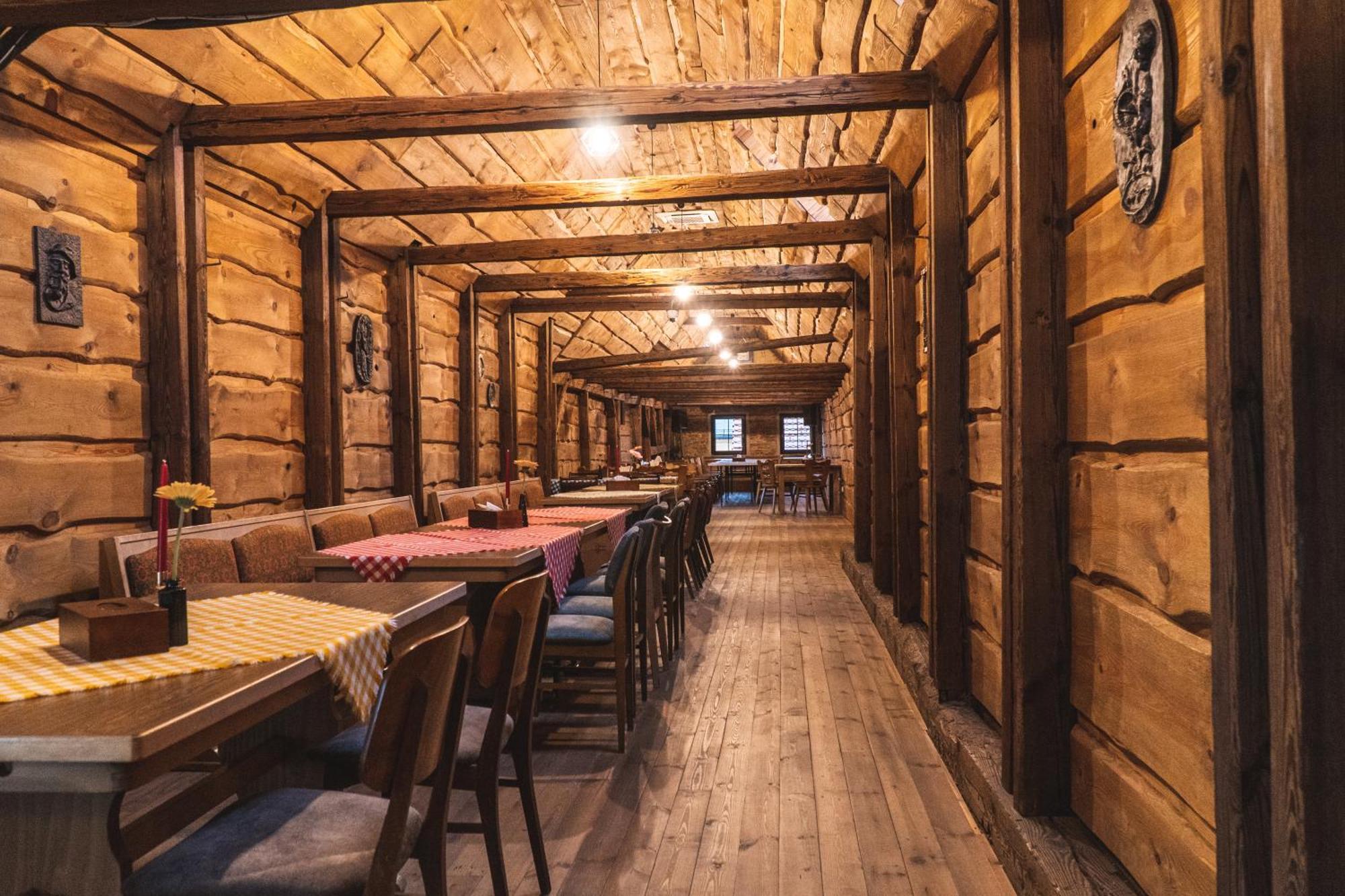 Pokoje Pod Palacem Koszecin Bagian luar foto